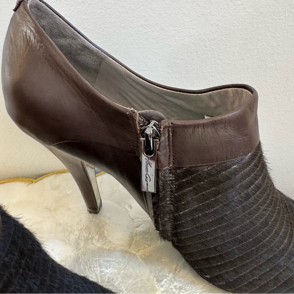 Kenneth Cole Brown Leather Faux Fur Stiletto Booties Sz 10 - Picture 3 of 16